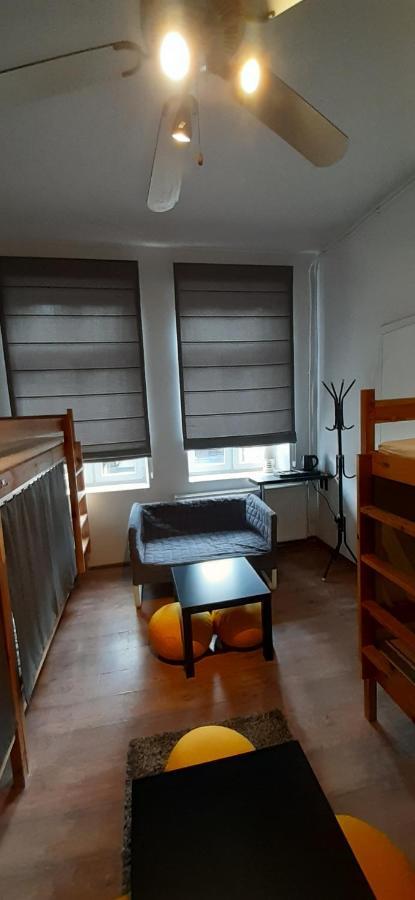 Krakow Chilli Hostel ภายนอก รูปภาพ