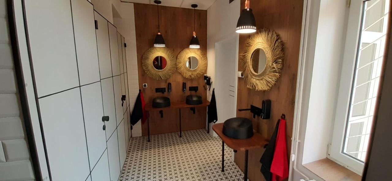 Krakow Chilli Hostel ภายนอก รูปภาพ
