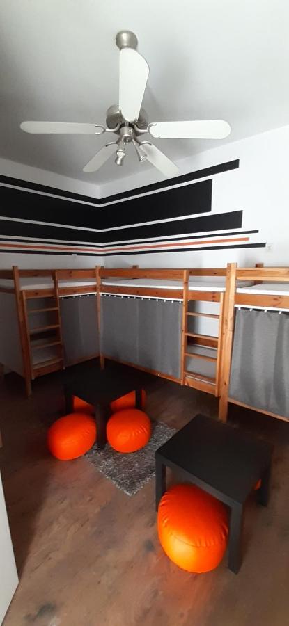 Krakow Chilli Hostel ภายนอก รูปภาพ