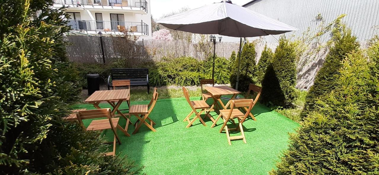 Krakow Chilli Hostel ภายนอก รูปภาพ