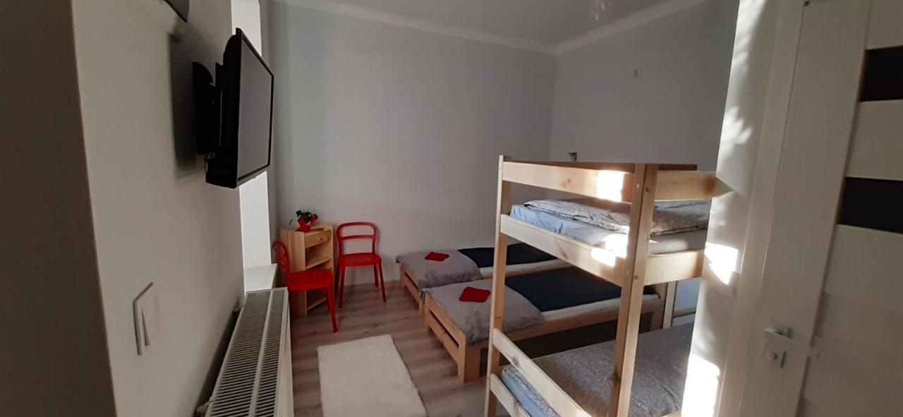 Krakow Chilli Hostel ภายนอก รูปภาพ